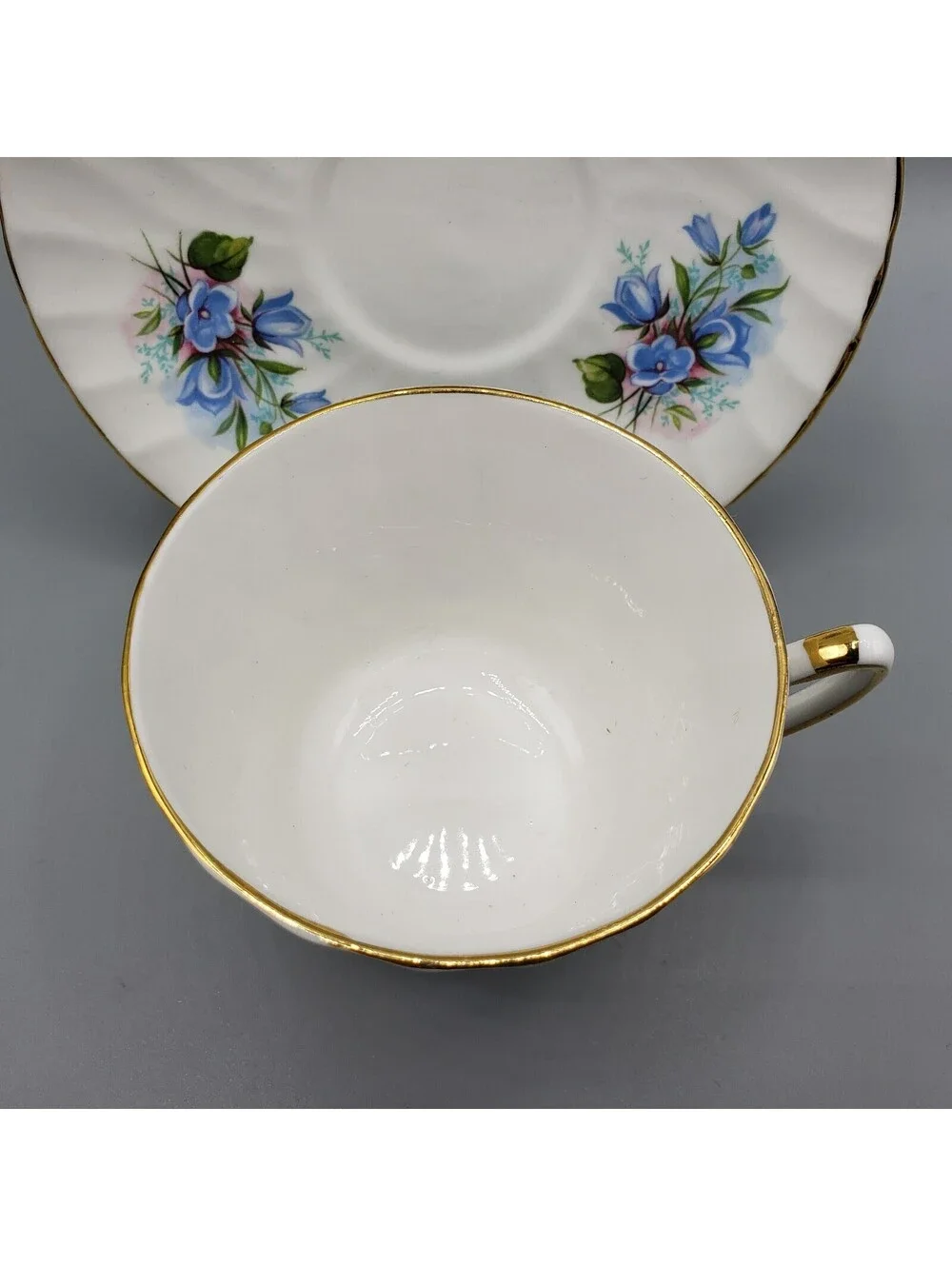 Royal Kendall Teacup & Saucer Blue Flowers Floral Fine Bone China England Gold